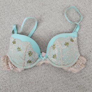 Victoria's Secret Plunge Front Closure Bra 34A NWT